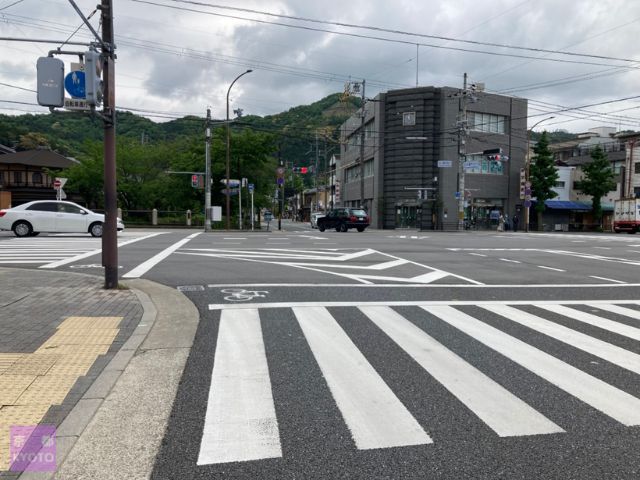 今出川通から銀閣寺方面