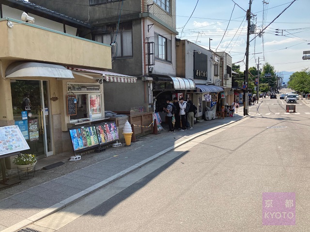 銀閣寺橋から東側