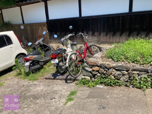 熊野若王子神社駐輪場